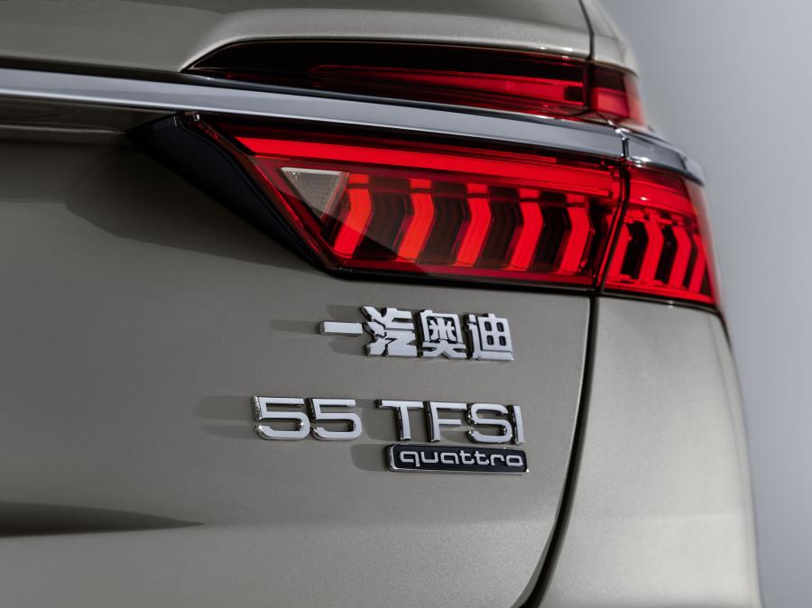 Детали экстерьера Audi A6L 55 TFSI Quattro (C8) 2019 года  (CN) (фото 35 из 41)